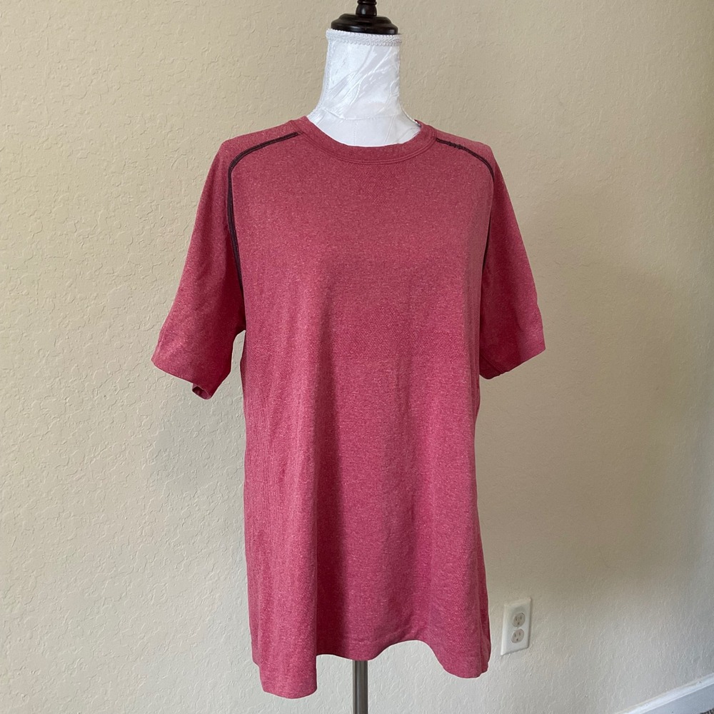 Lululemon Metal Vent Tech 2.0 Shirt Mens Large Red Seamless Gym Running Training